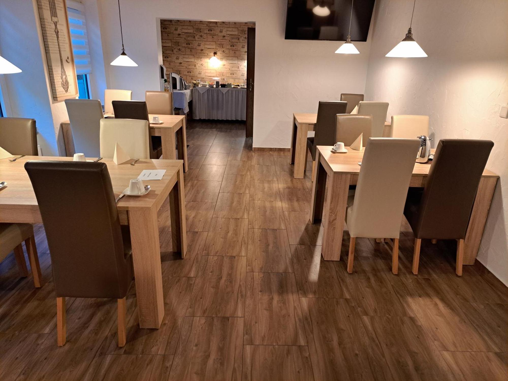 Hotel Angerland Garni راتينغن المظهر الخارجي الصورة