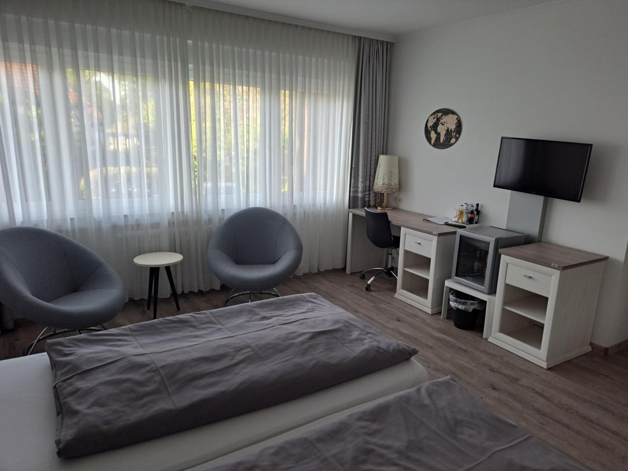 Hotel Angerland Garni راتينغن المظهر الخارجي الصورة